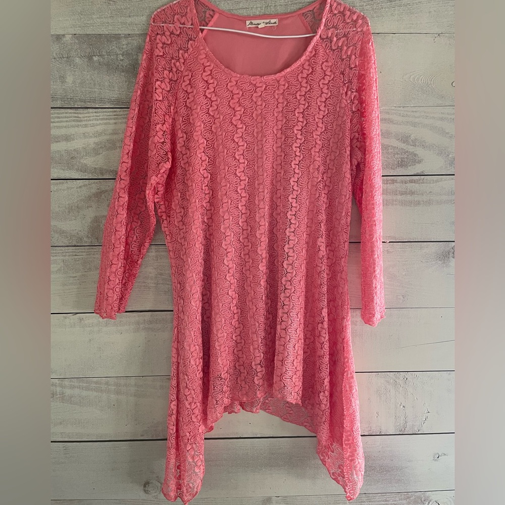 Women’s dress shirt